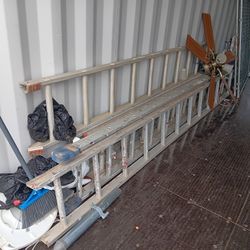 Aluminum Extension Ladders 