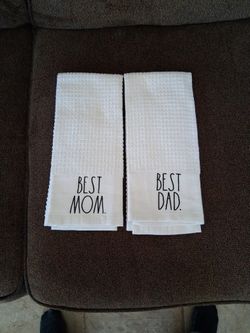 Rae Dunn Hand Towels