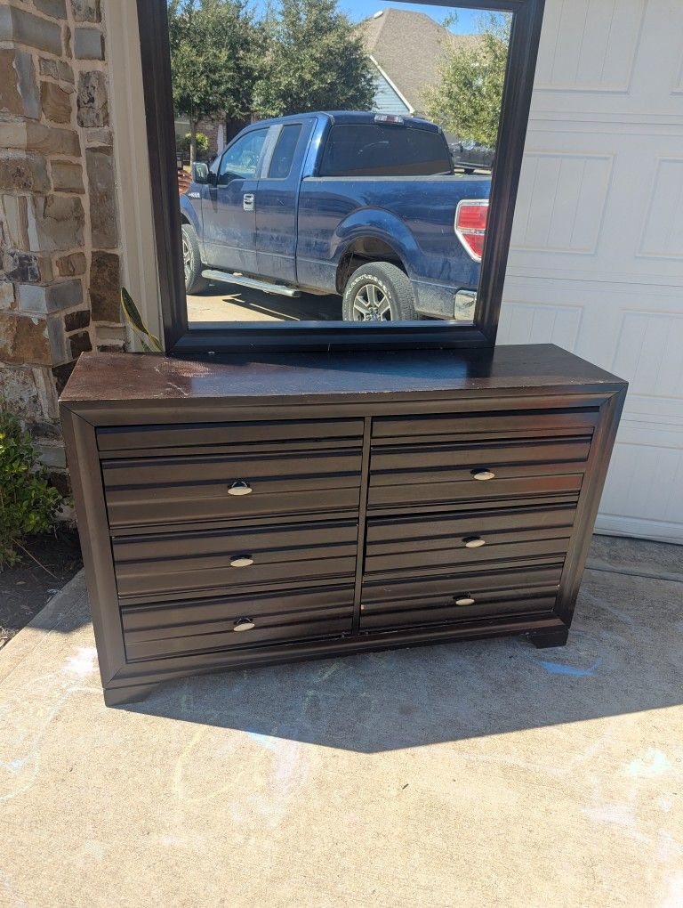 Wood Dresser with Mirror