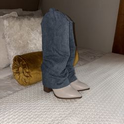 Women’s Cowgirl Boots 