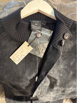 GUCCI  BLACK JACKET.  XXL