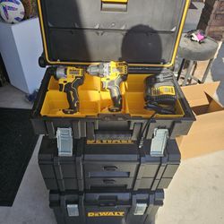 Dewalt Tool Box   With  12 Volt  Set Drills New 