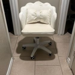 Vanity Chair