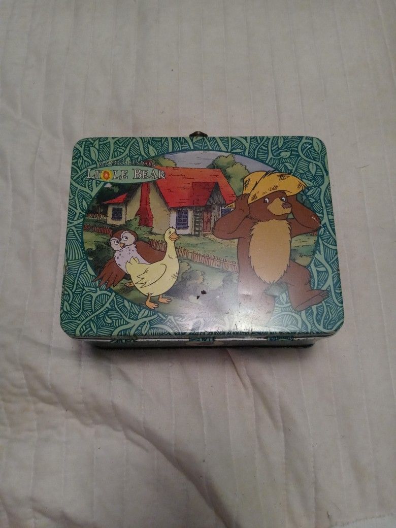 LITTLE BEAR METAL LUNCH BOX