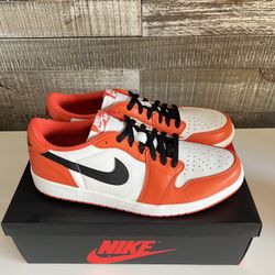 New Jordan 1 Low Starfish Size 12M $200