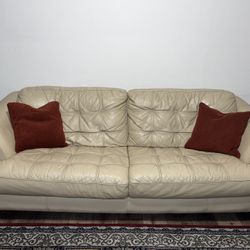 Beautiful leather sofa from Star Furniture 