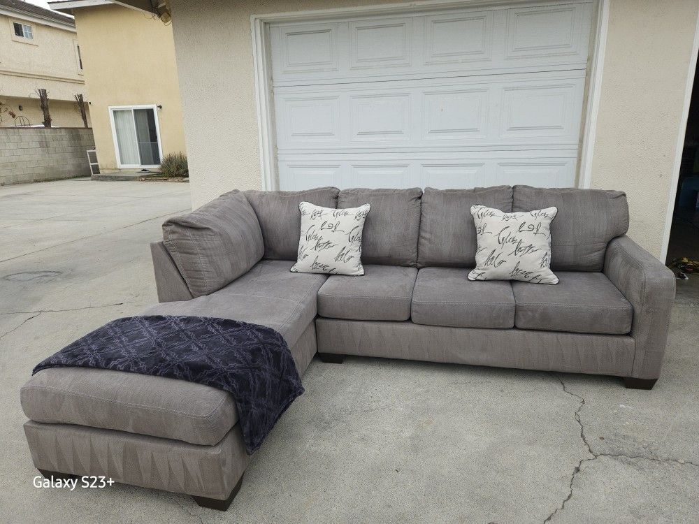 Sectional Sofa Couch 💥Free Delivery 12/26💥