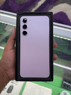 Unlocked iPhones & Samsungs