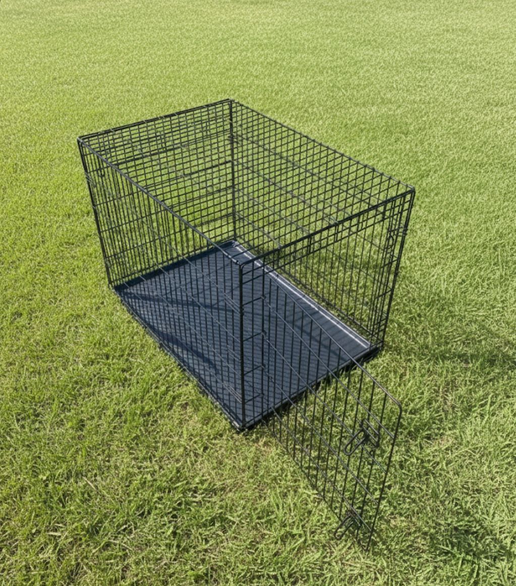 LARGE DOG CRATE