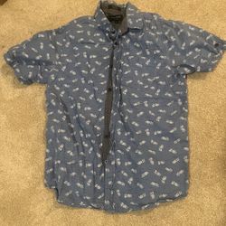 Medium Button Down Short Sleeve Shirt Blue With Pineapples
