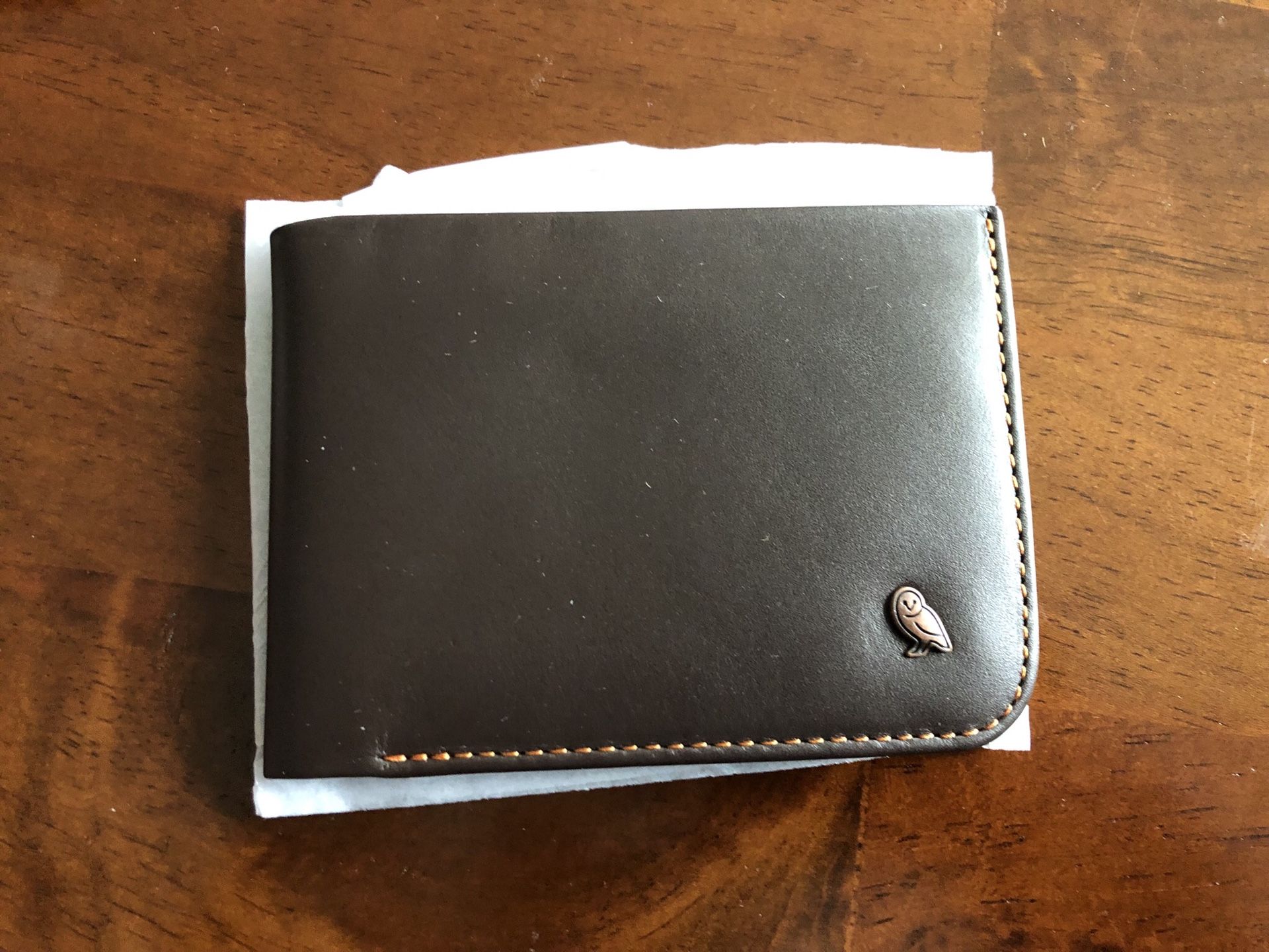 Bellroy hide & seek slim wallet