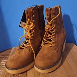 Forever 21 Boots Women's 7.5 Chunky Platform Lace Up Combat Brown Fabric Heels 3 Inch -$45.00