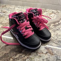 Girls Reebok Heely Shoes