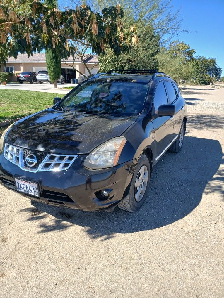 2014 Nissan Rogue Select