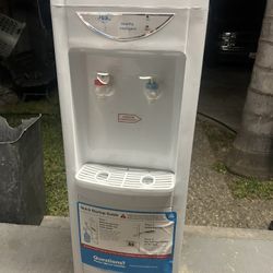 White Water Dispenser 