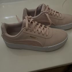 Women’s Pink Puma Shoes