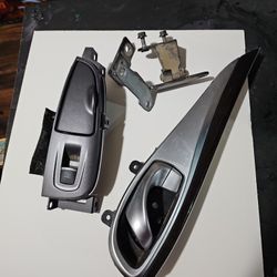 2011 -13 Infinit M37 Rear Left Side Door Switch Hinges,Inside Door Handle.
