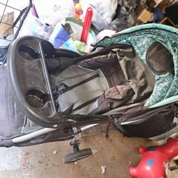 Stroller 