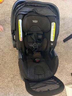Britax Car Seat with two bases