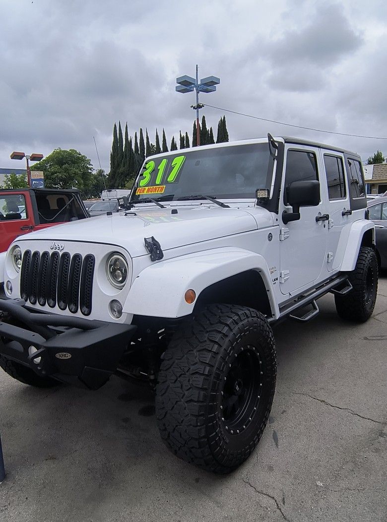 2014 Jeep Wrangler Unlimited Sahara