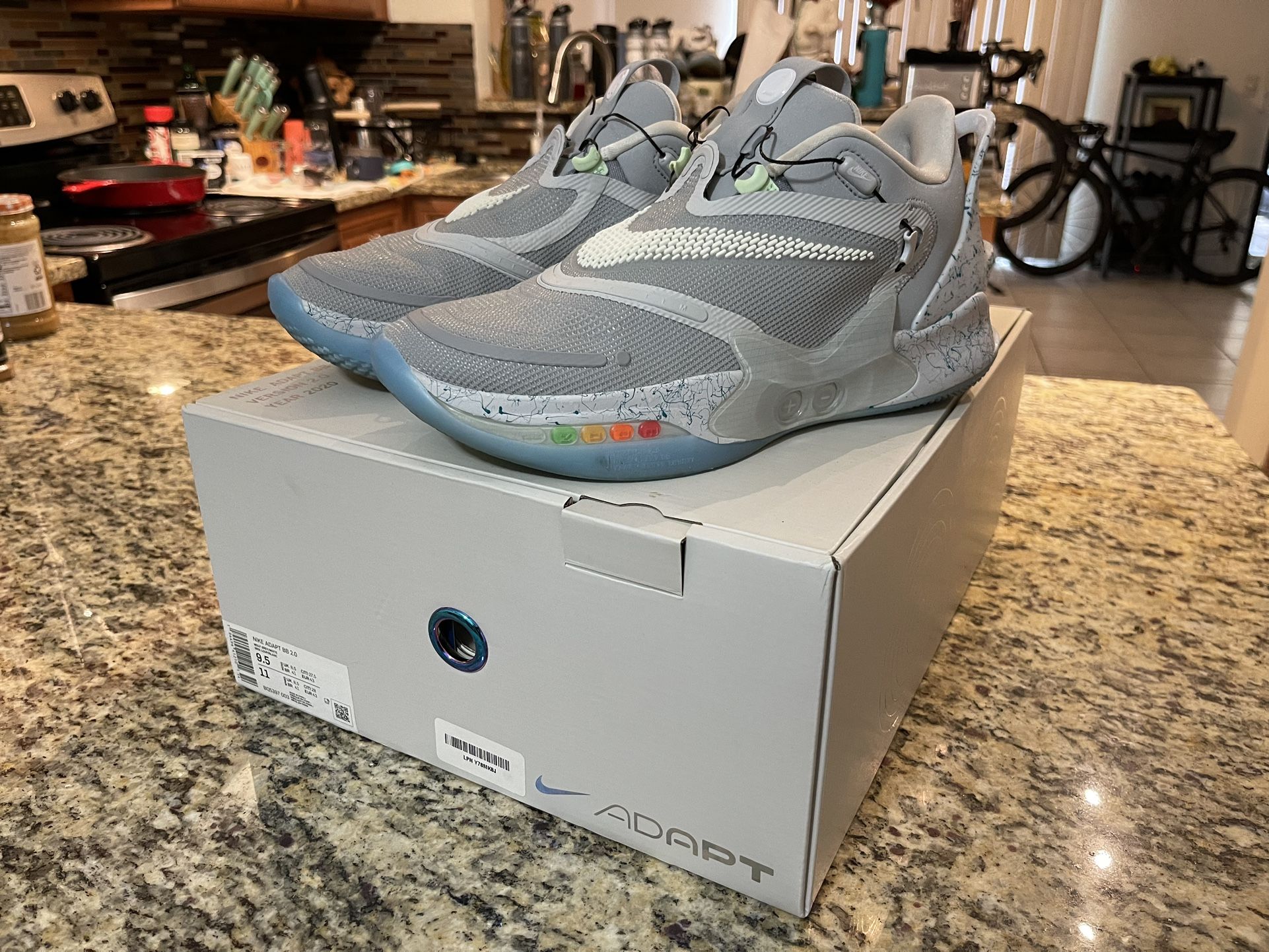 Size 9.5 - Nike Adapt BB 2.0 Mag - BQ5397-003 Used In Excellent Condition