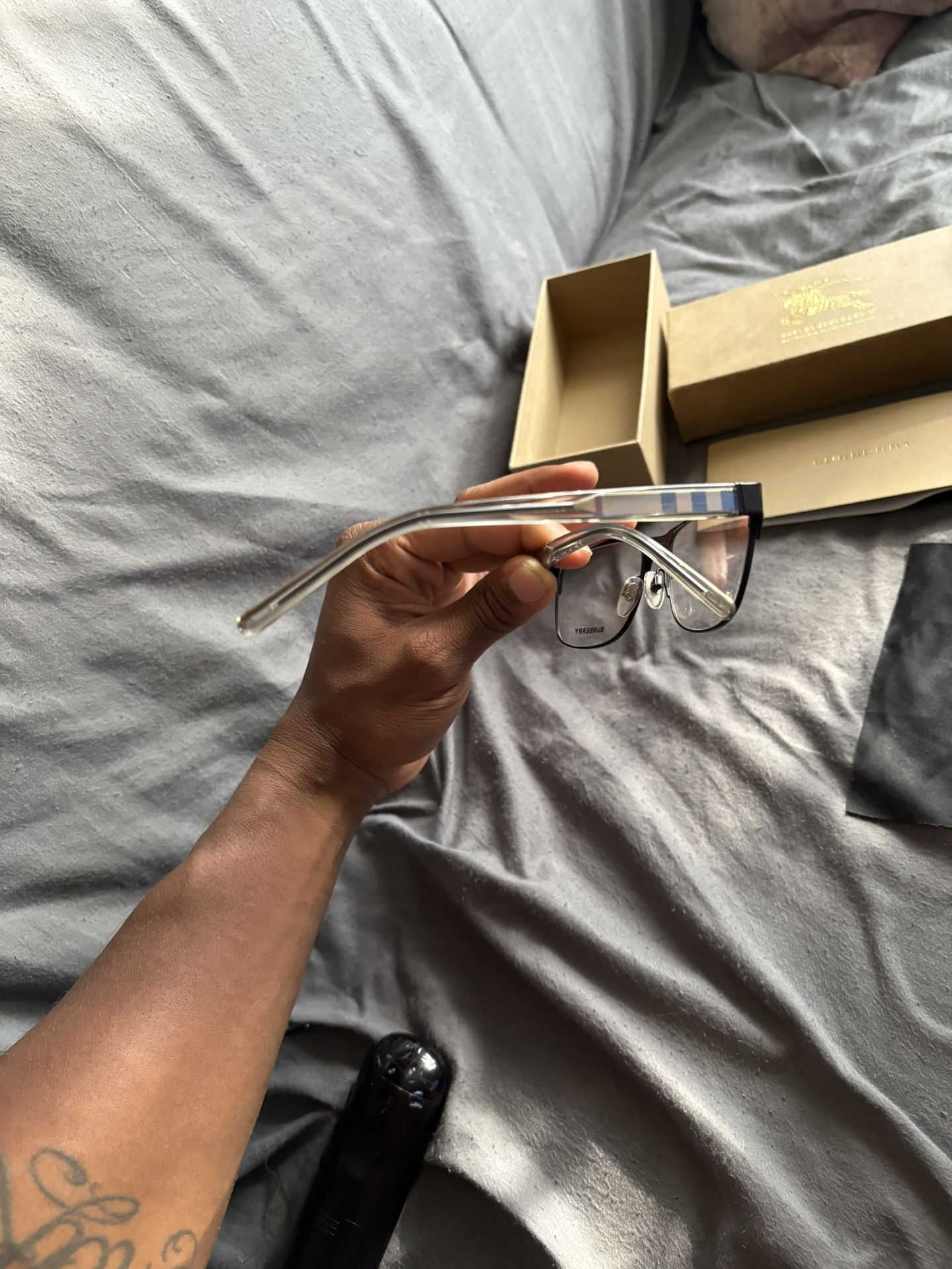 BURBERRY FRAMES/ Glasses