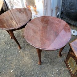 Round Coffee Tables 