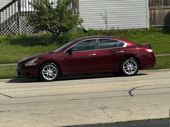 Nissan maxima 2011