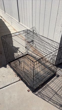 Dog crate