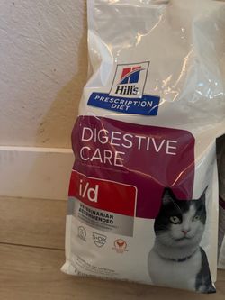 Science Diet for sensitive stomachs cats