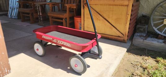 Radio Flyer # 18 Wagon