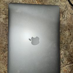 Apple MacBook 