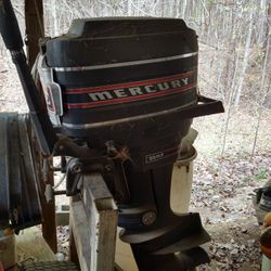 Vintage Mercury Outboard Motors