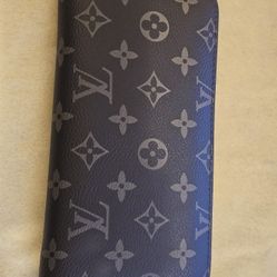 Louis Vuitton Zippy Wallet