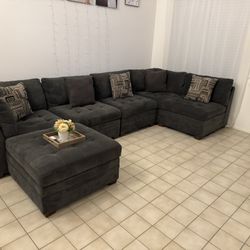 Couch 6 Piece Set - 5 Seats/1 Ottoman