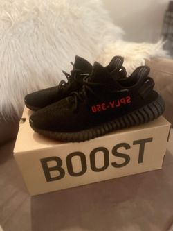 Black Yeezys Size 10