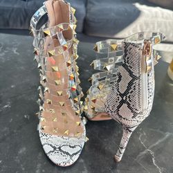 Fashion nova Heels