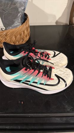 Women Nike size 8
