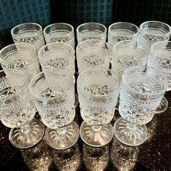 Reduced: Vintage 1960s Anchor Hocking Wexford Crystal Diamond Clear Stemmed Goblets