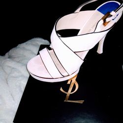 Beautiful Stewart Weitzman Nude Pink 6.5