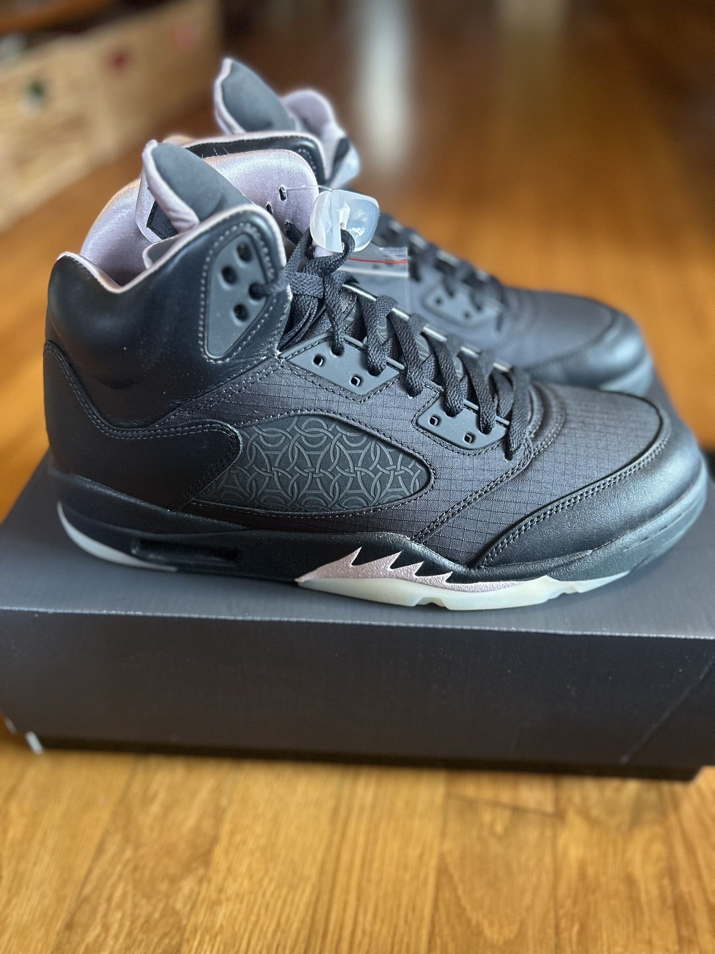 Jordan 5 x Paris Saint-German Size 11
