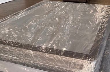 Boxspring Queen