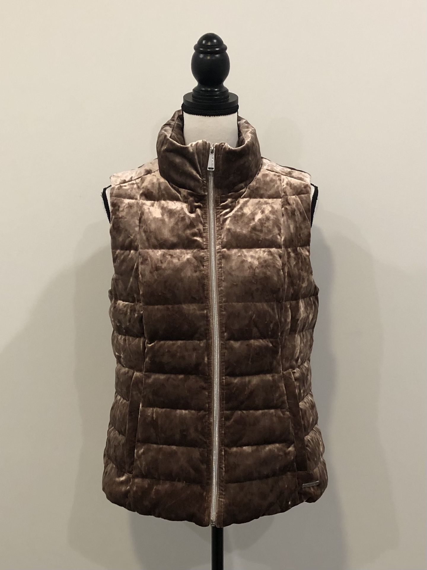 Calvin Klein Performance Velvet Puffer Vest
