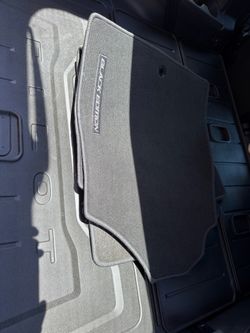 Honda Pilot Floor Mats