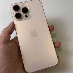 iPhone 16 Pro Max - 256gb - Cricket Only 