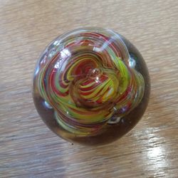 Beautiful Colorful Paper Weight 