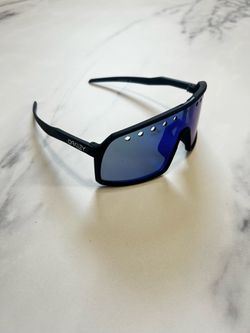 Oakley Sutro Vented Sunglasses W/ Case & Cloth