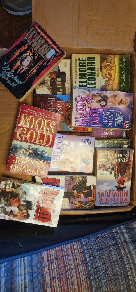ATTENTION: USED BOOK STORES OR AVID READERS