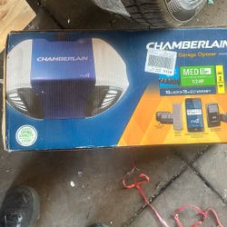 Chamberlain Garage Opener New 
