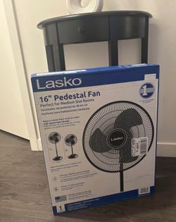 Stand up fan
